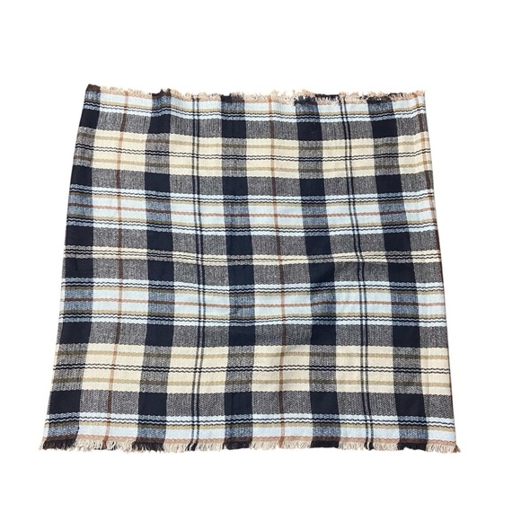 Look by M Rosarita Infinity Scarf OS Navy Cream Tan Plaid Wool Blend Fall NWT - Picture 2 of 16